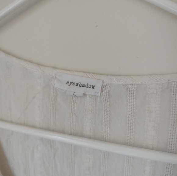 Cropped Tank 🤍 - Picture 2 of 4